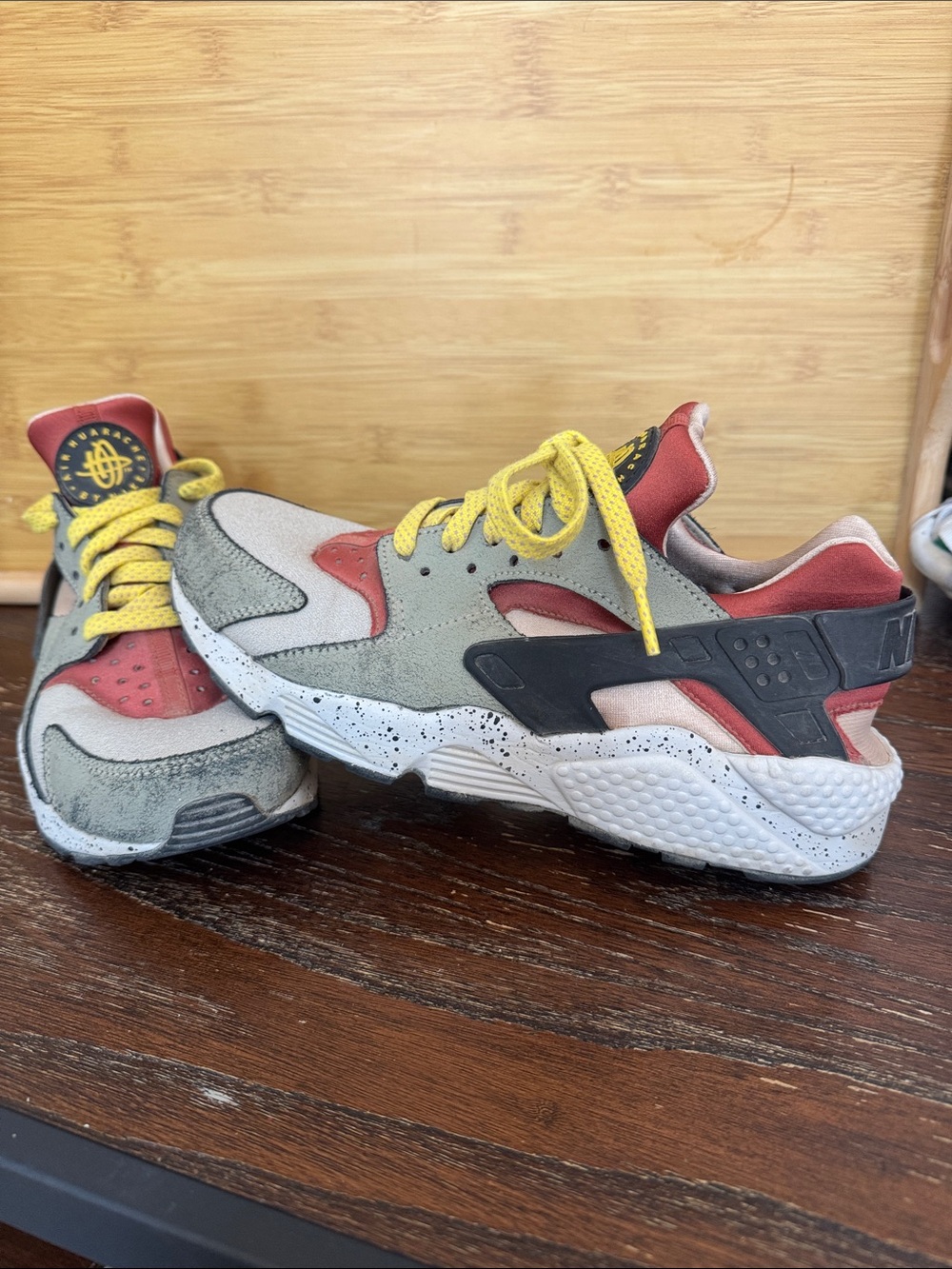 Nike Air Huarache Run shoes